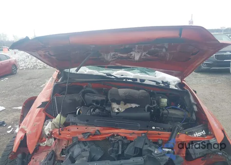 2016 Toyota Tacoma Trd Sport z USA, uszkodzony, nr VIN 5TFSZ5AN3GX044565